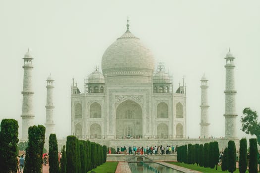 Mughal Icon of India The Oberoi Amarvilas