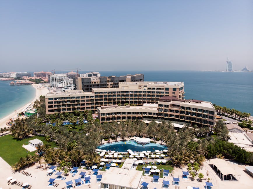 Dubai Marina Hotels With Glass Infinity Terraces